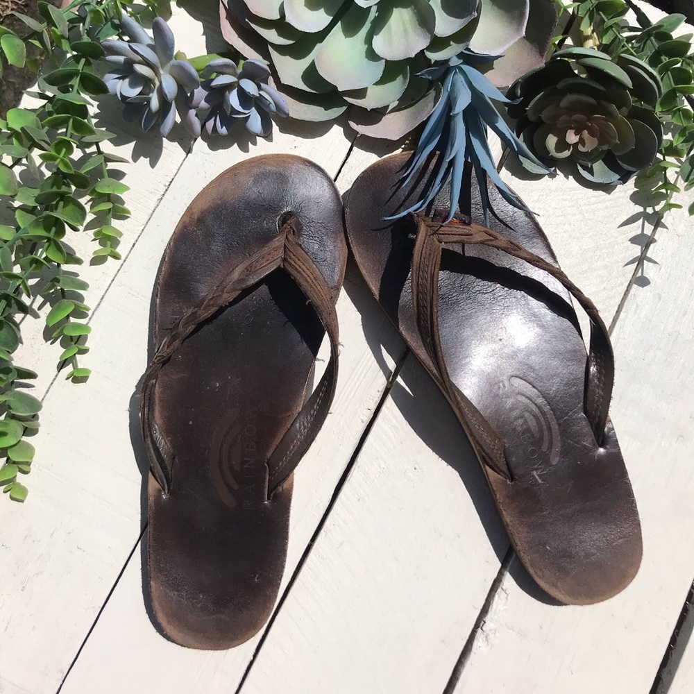 ❌SOLD❌ RAINBOWS Women size S